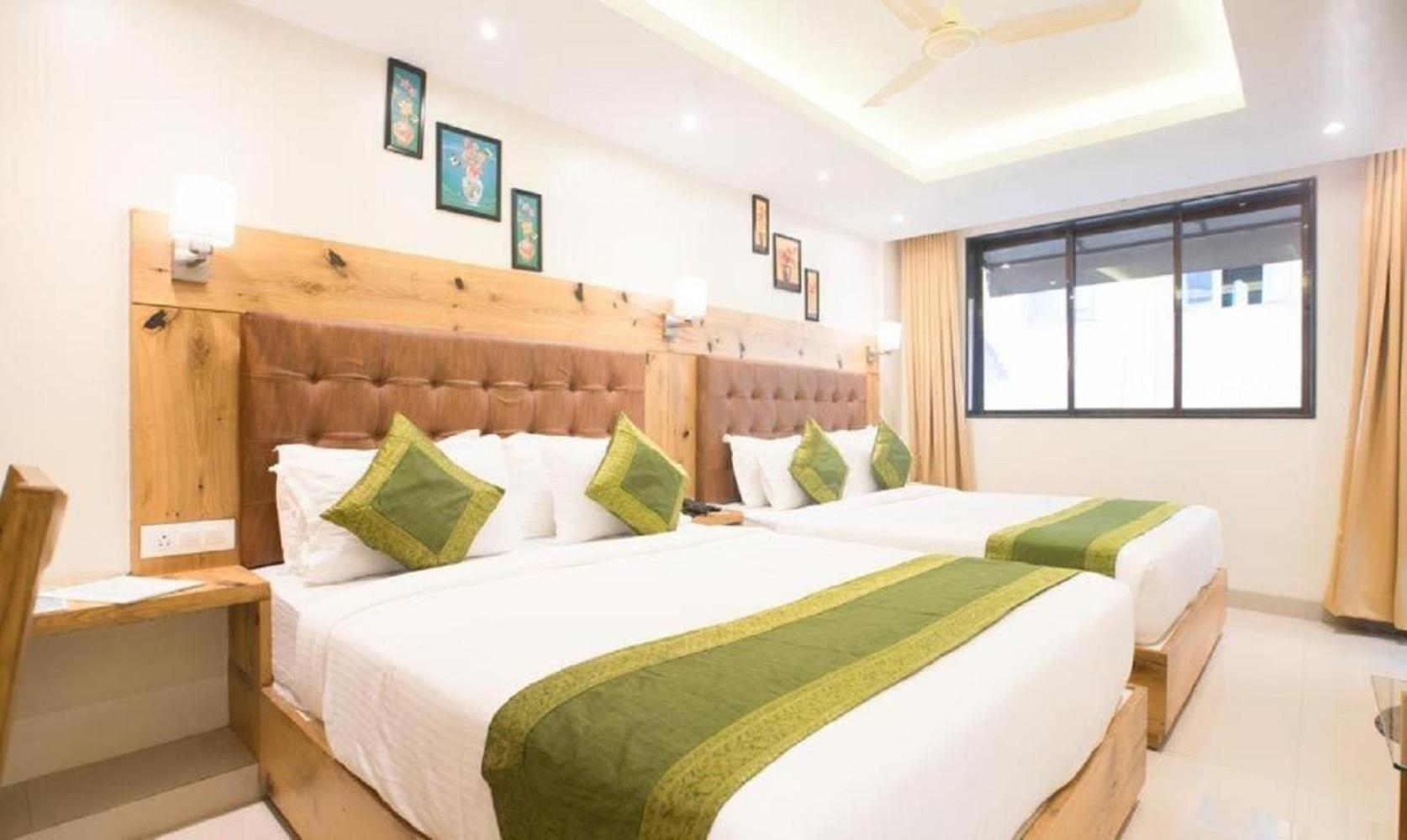 Hotel Sky Wood At Airport New Delhi Ngoại thất bức ảnh